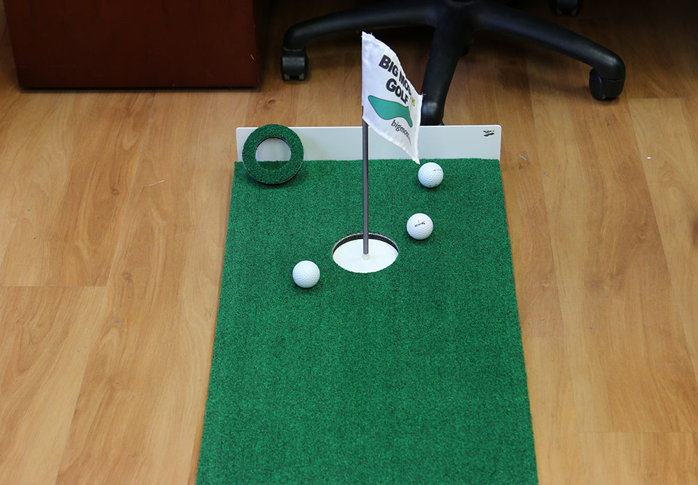 Office Fit 8 Putting Green