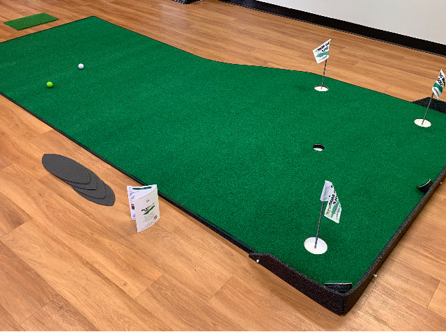Country Club 610 Putting Green