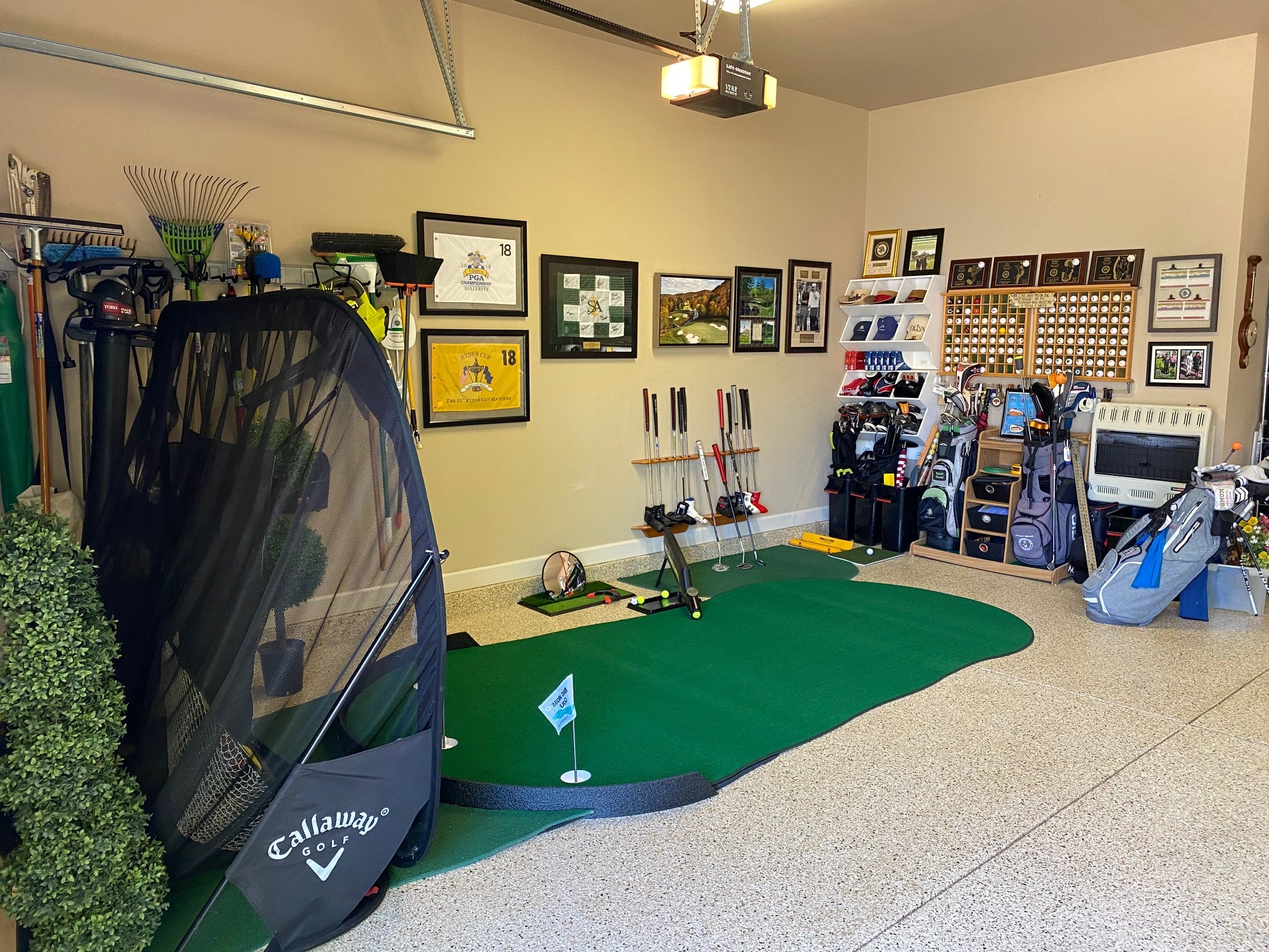 The Admiral Putting Green